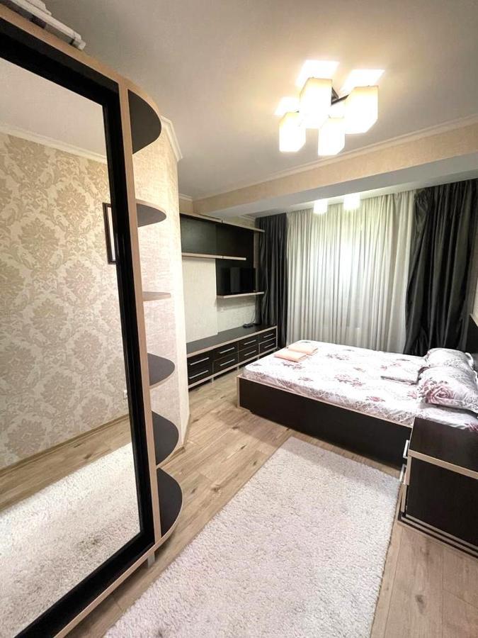Large Apartment !!!Ciuflea Str. Kišiněv Exteriér fotografie